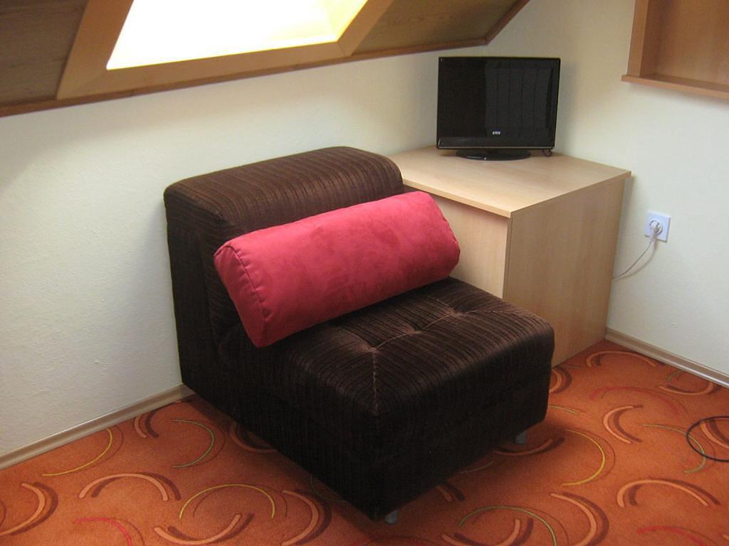 Apartments And Rooms Oasis Of Peace 보베츠 외부 사진
